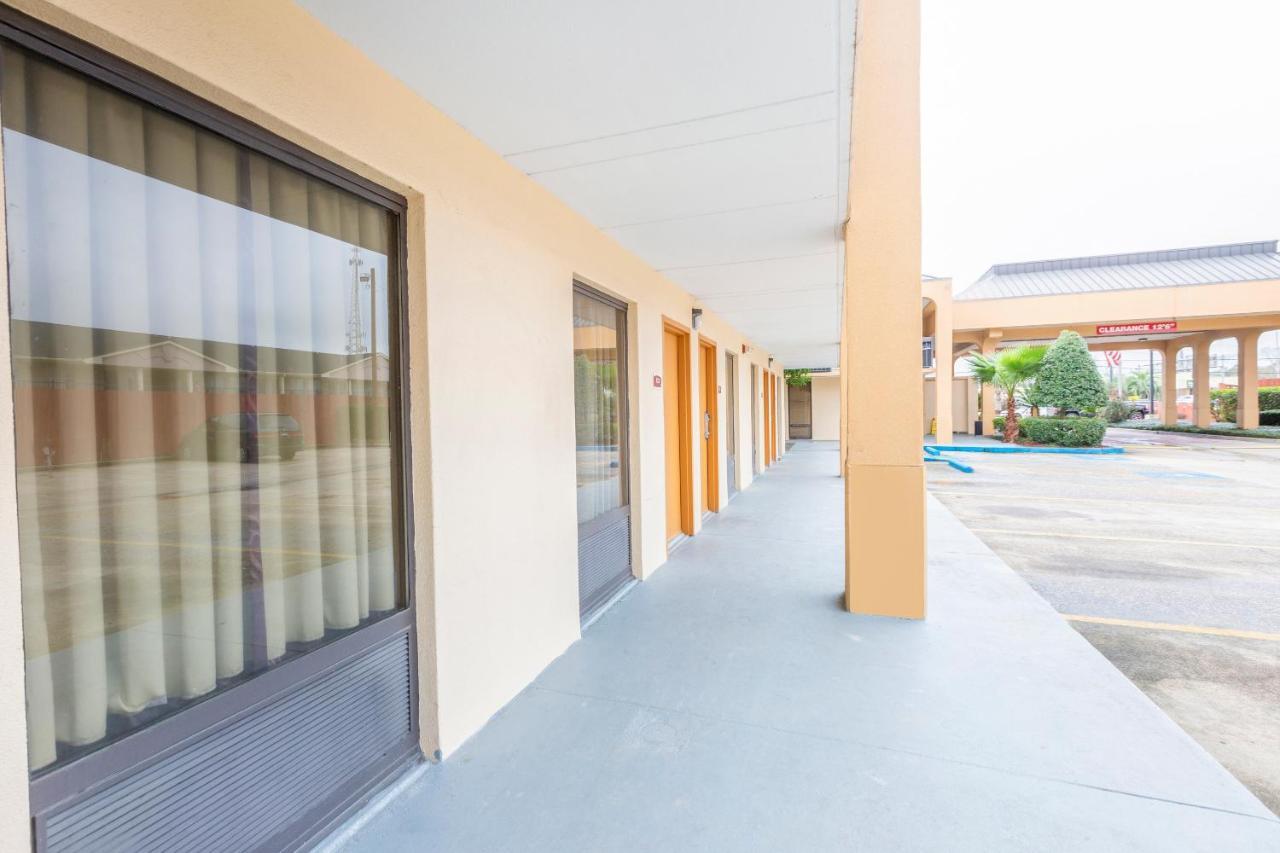 Oyo Hotel Baton Rouge Mid City Ngoại thất bức ảnh
