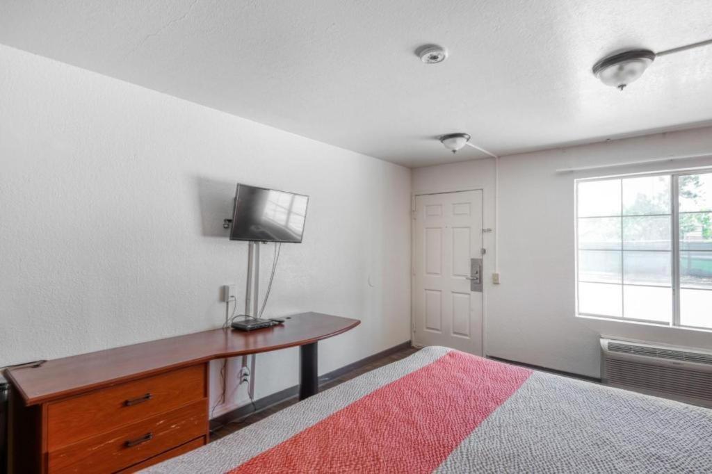 Oyo Hotel Baton Rouge Mid City Ngoại thất bức ảnh