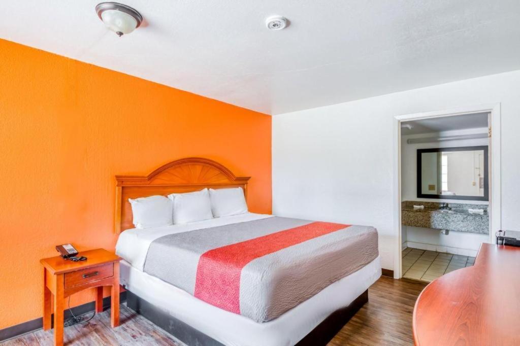 Oyo Hotel Baton Rouge Mid City Ngoại thất bức ảnh